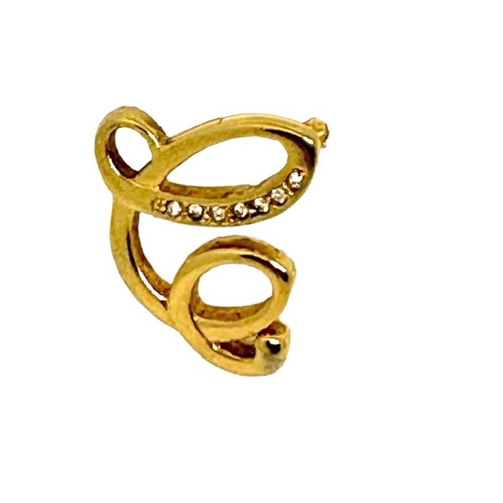 Vintage initial “C” brooch gold tone w/rhinestones Women’s costume jewelry